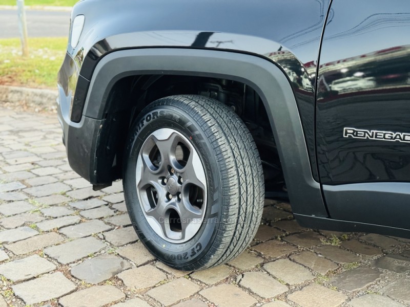 RENEGADE 1.8 16V FLEX 4P AUTOMÁTICO
