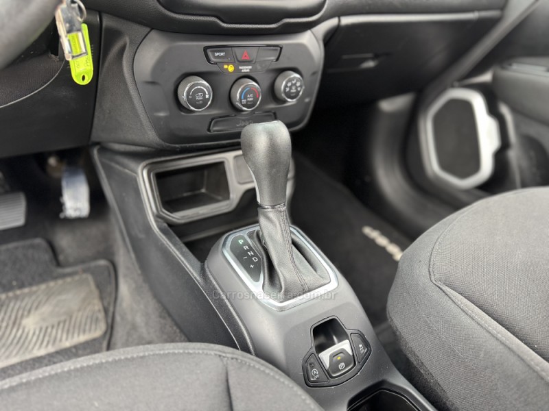 RENEGADE 1.8 16V FLEX 4P AUTOMÁTICO - 2020 - CASCA