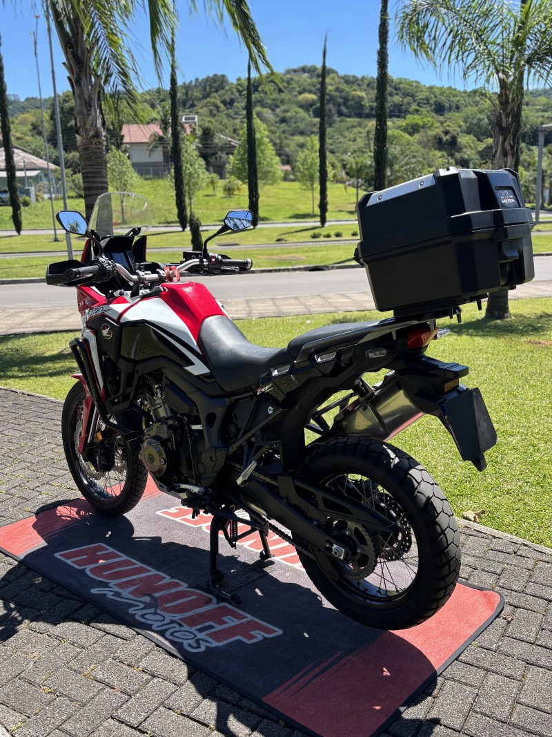 CRF 1000L AFRICA TWIN  - 2020 - FELIZ