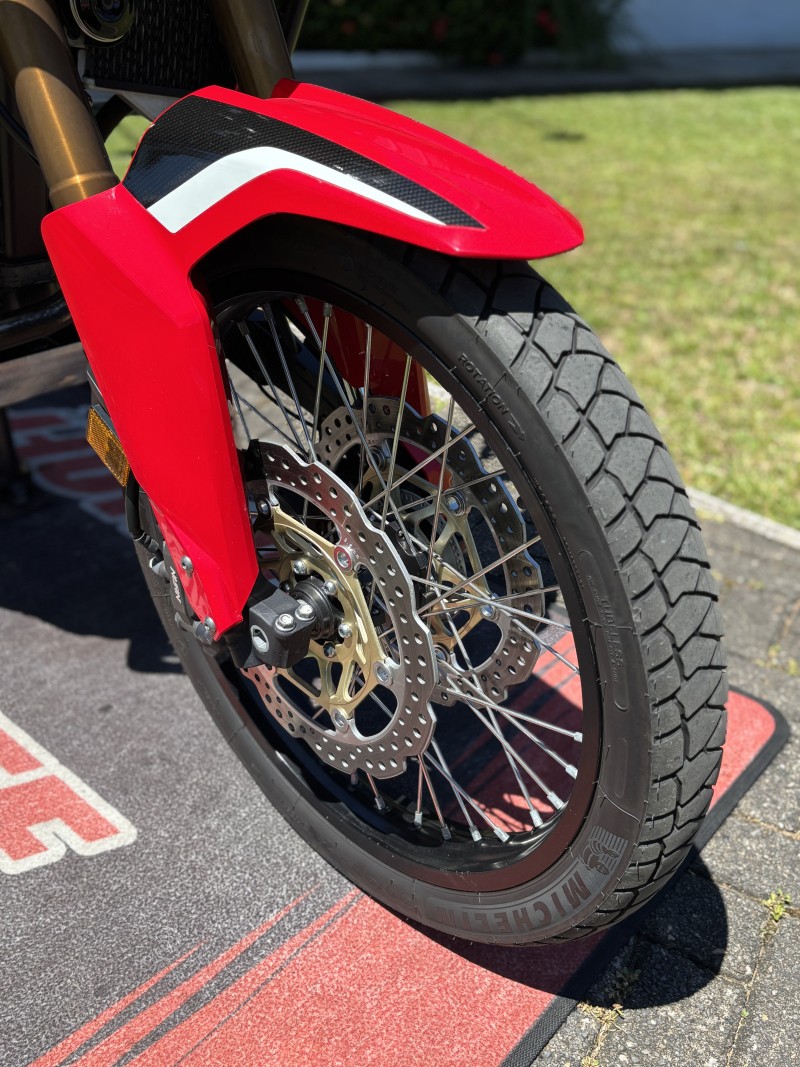 CRF 1000L AFRICA TWIN  - 2020 - FELIZ