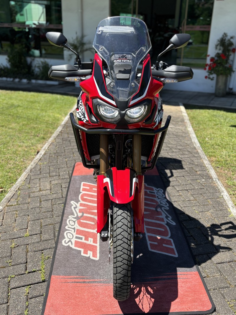 CRF 1000L AFRICA TWIN  - 2020 - FELIZ