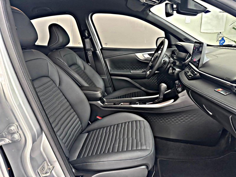 FASTBACK 1.3 LIMITED EDITION 270 TURBO FLEX 4P AUTOMÁTICO - 2025 - CAXIAS DO SUL
