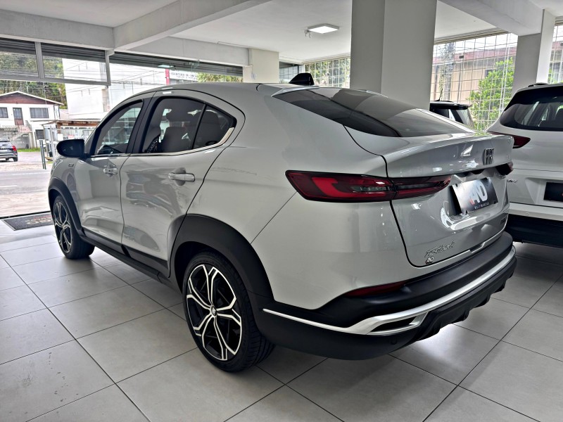FASTBACK 1.3 LIMITED EDITION 270 TURBO FLEX 4P AUTOMÁTICO - 2025 - CAXIAS DO SUL