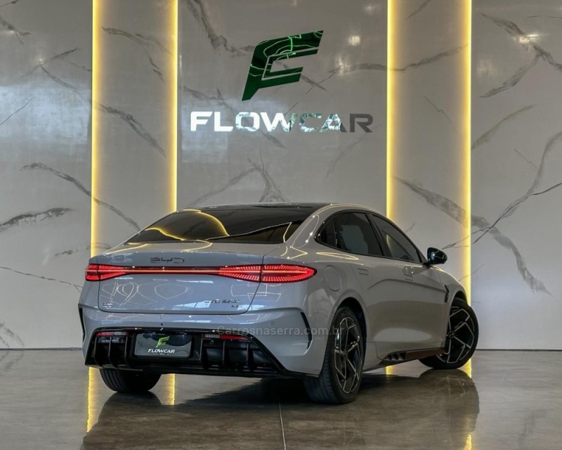 SEAL AWD ELÉTRICO 4P AUTOMÁTICO - 2025 - GARIBALDI
