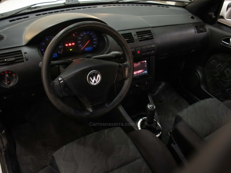 SAVEIRO 1.8 MI CS 8V GASOLINA 2P MANUAL G.III - 2002 - CAXIAS DO SUL