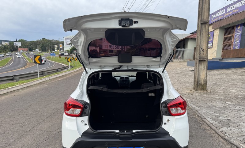 KWID 1.0 12V SCE FLEX ZEN MANUAL - 2019 - DOIS IRMãOS