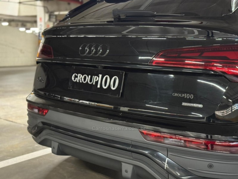Q5 2.0 SPORTBACK S-LINE BLACK QUATTRO GASOLINA 4P AUTOMÁTICA - 2022 - CAXIAS DO SUL