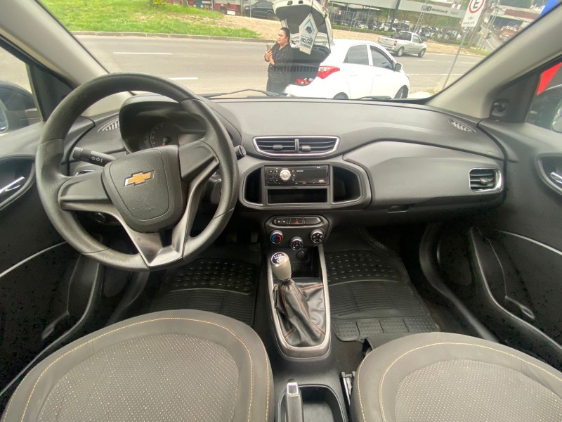 ONIX 1.0 MPFI LT 8V FLEX 4P MANUAL - 2013 - CAXIAS DO SUL