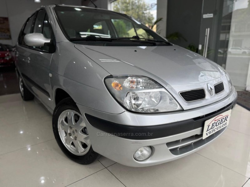 SCÉNIC 1.6 PRIVILEGÈ 16V FLEX 4P MANUAL - 2010 - SãO LEOPOLDO