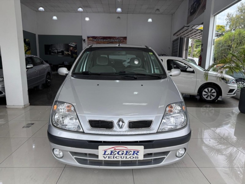 SCÉNIC 1.6 PRIVILEGÈ 16V FLEX 4P MANUAL - 2010 - SãO LEOPOLDO