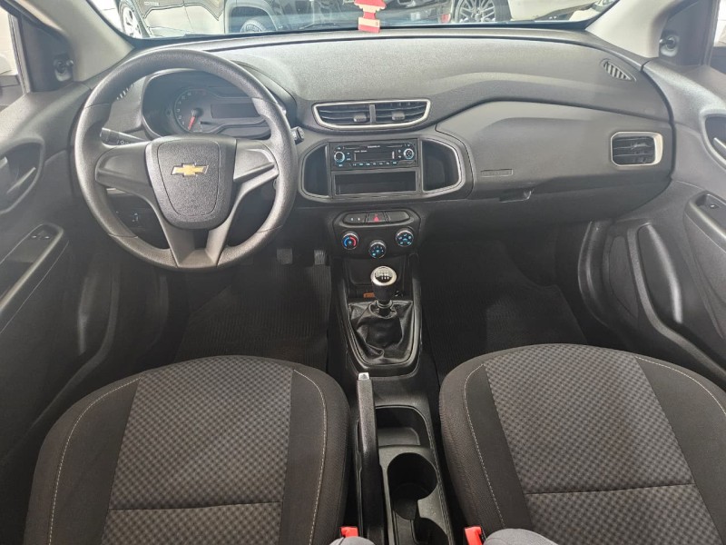 ONIX 1.0 LT PLUS 8V FLEX 4P MANUAL - 2017 - BOM PRINCíPIO