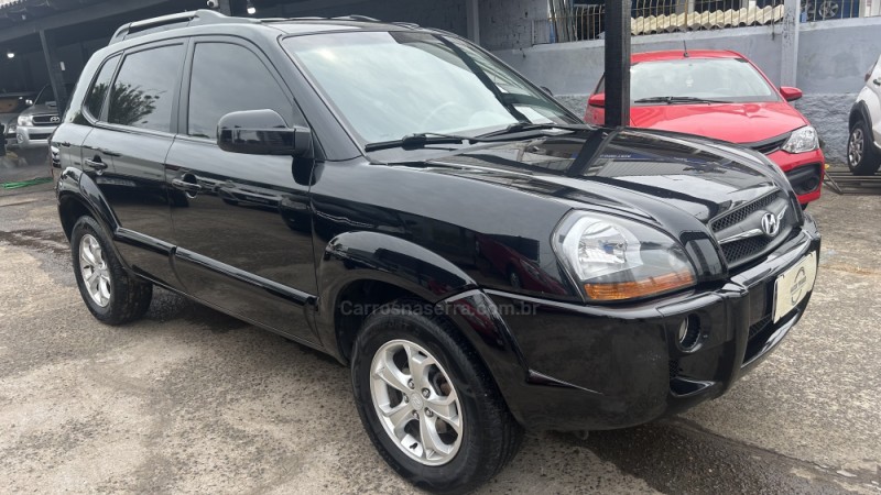 TUCSON 2.0 MPFI GLS TOP 16V 143CV 2WD FLEX 4P AUTOMÁTICO - 2013 - GRAVATAí