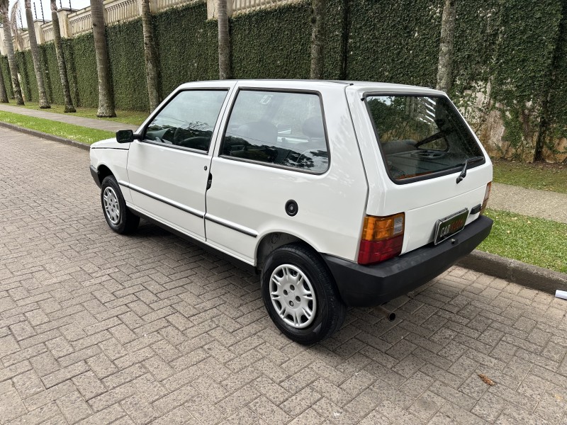 UNO 1.0 MPI MILLE SMART 8V GASOLINA 2P MANUAL - 2001 - CAXIAS DO SUL