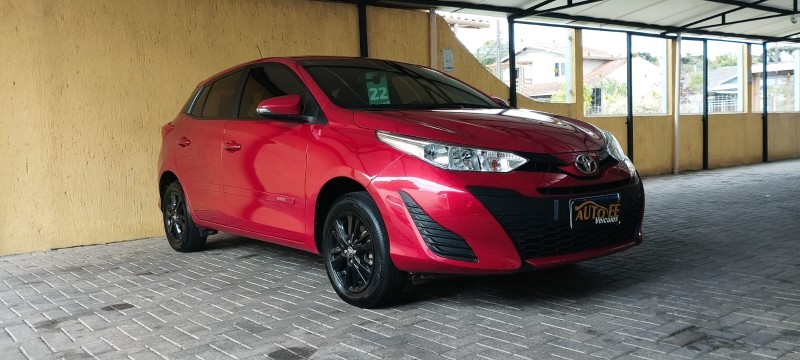 yaris 1.5 s 16v flex 4p automatico 2022 canela