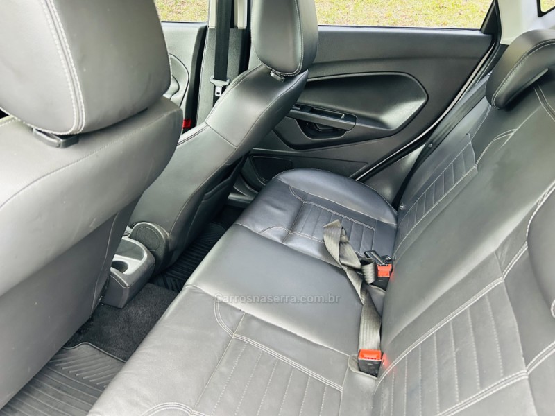 FIESTA 1.6 TITANIUM PLUS HATCH 16V FLEX 4P AUTOMÁTICO - 2014 - BENTO GONçALVES