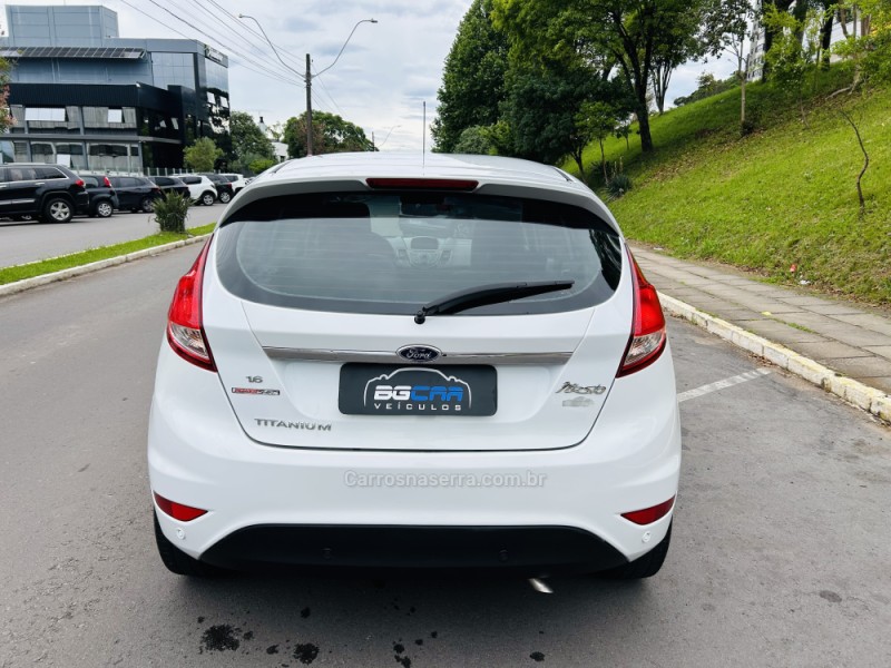 FIESTA 1.6 TITANIUM PLUS HATCH 16V FLEX 4P AUTOMÁTICO - 2014 - BENTO GONçALVES