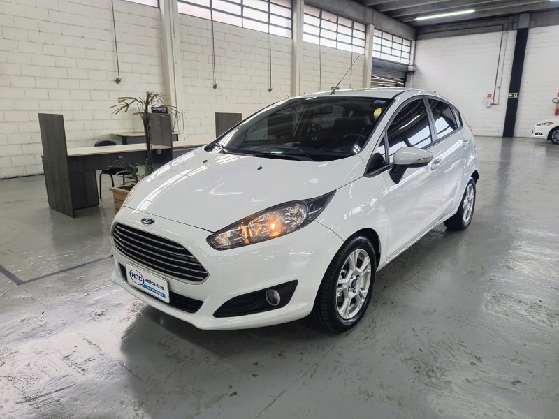 FIESTA 1.6 SE HATCH 16V FLEX 4P AUTOMÁTICO - 2016 - CAXIAS DO SUL