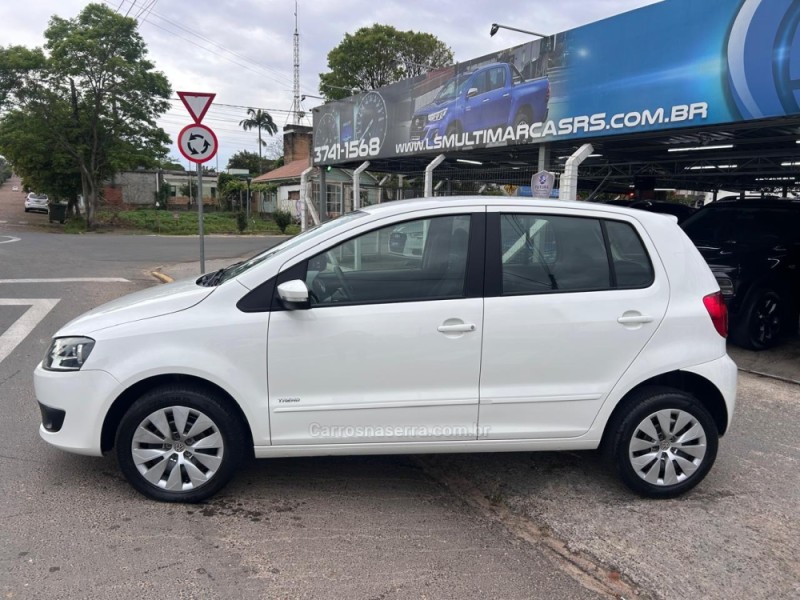 FOX 1.0 MI 8V FLEX 4P MANUAL - 2014 - VENâNCIO AIRES