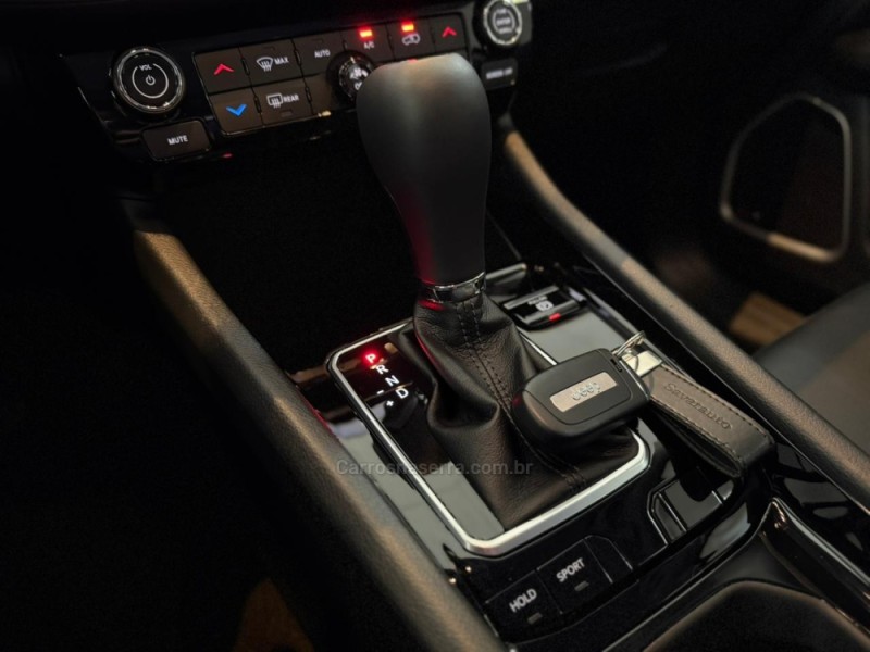 COMPASS 1.3 LONGITUDE T270 16V TURBO 4X2 FLEX 4P AUTOMÁTICO - 2025 - SãO LEOPOLDO