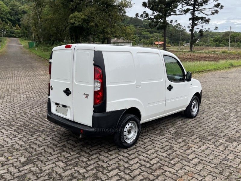 DOBLÓ 1.4 MPI CARGO FLEX 2P MANUAL - 2013 - NOVA BASSANO