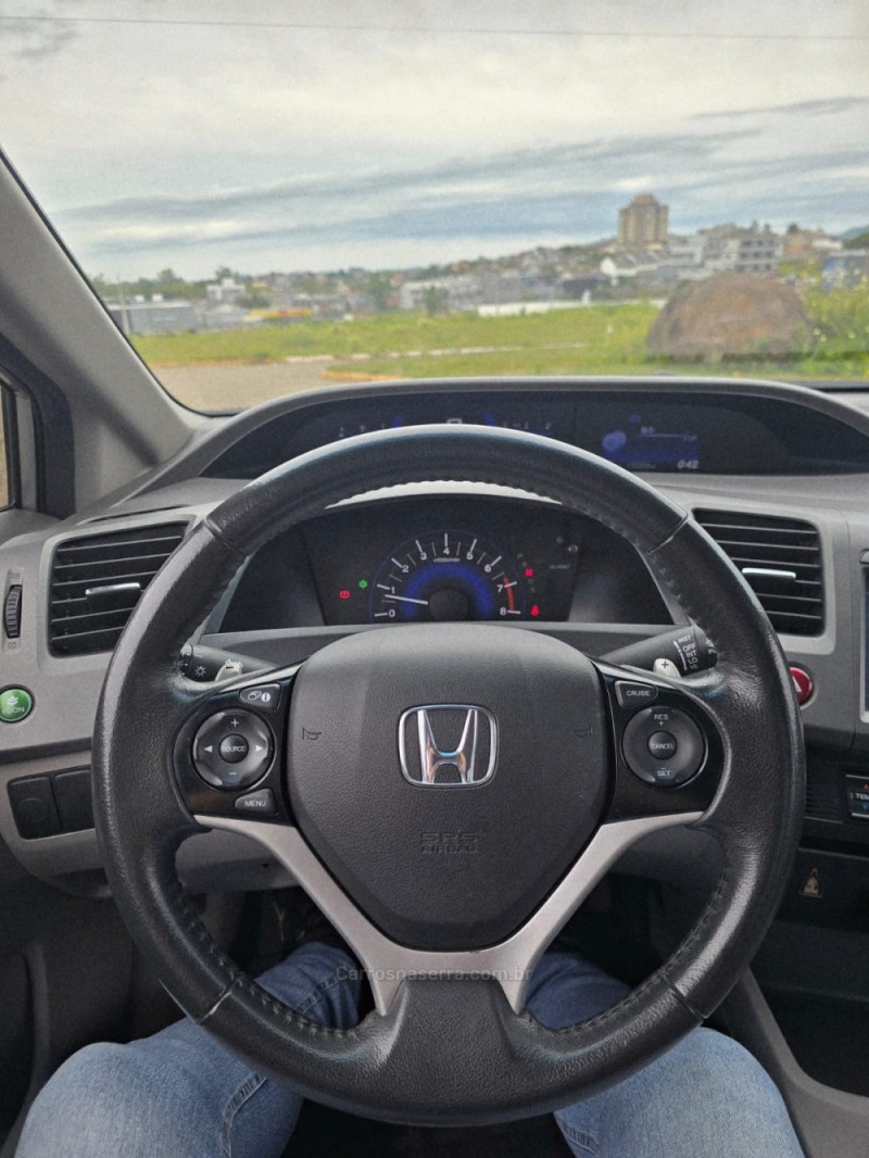 CIVIC 1.8 LXL 16V FLEX 4P AUTOMÁTICO - 2013 - LAJEADO
