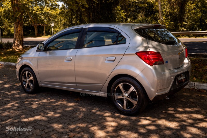 ONIX 1.4 MPFI LTZ 8V FLEX 4P AUTOMÁTICO - 2017 - DOIS IRMãOS