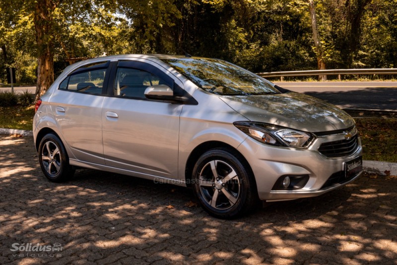 ONIX 1.4 MPFI LTZ 8V FLEX 4P AUTOMÁTICO - 2017 - DOIS IRMãOS