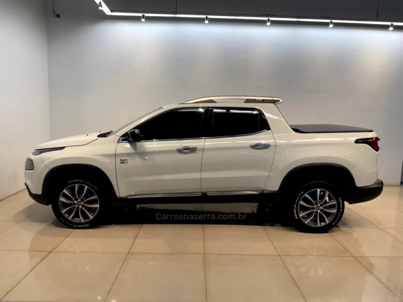 TORO 2.0 16V TURBO DIESEL VOLCANO AT9 4X4 AUTOMÁTICO - 2019 - CASCA
