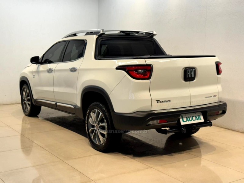 TORO 2.0 16V TURBO DIESEL VOLCANO AT9 4X4 AUTOMÁTICO - 2019 - CASCA