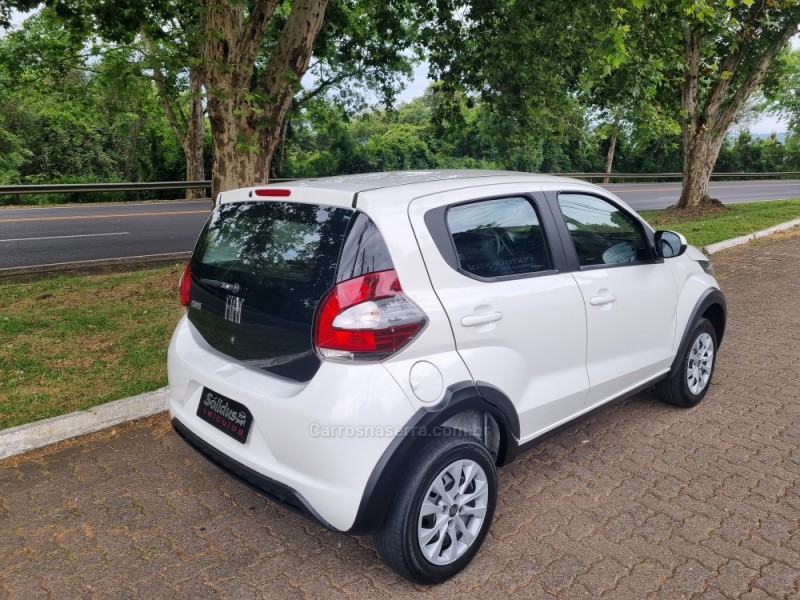 MOBI 1.0 8V EVO FLEX LIKE. MANUAL - 2023 - DOIS IRMãOS