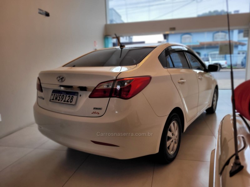 HB20S 1.0 COMFORT STYLE 12V FLEX 4P MANUAL - 2015 - CANELA