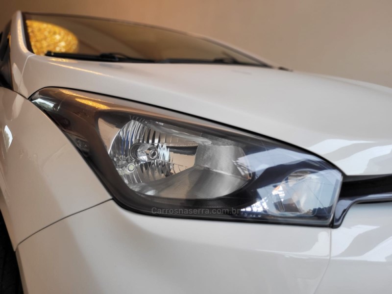HB20S 1.0 COMFORT STYLE 12V FLEX 4P MANUAL - 2015 - CANELA
