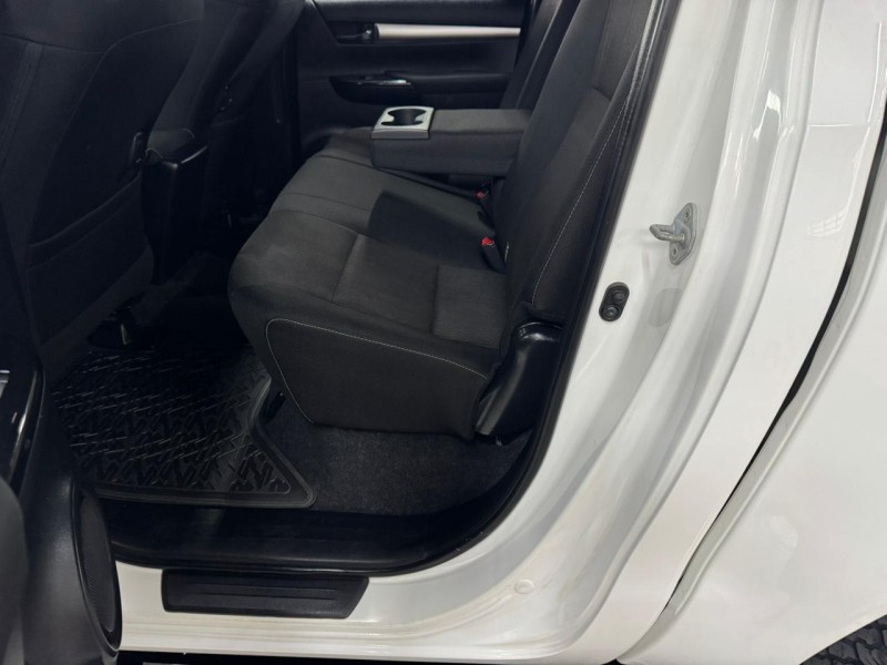 HILUX 2.7 SR 4X2 CD 16V GASOLINA 4P MANUAL - 2018 - CAXIAS DO SUL