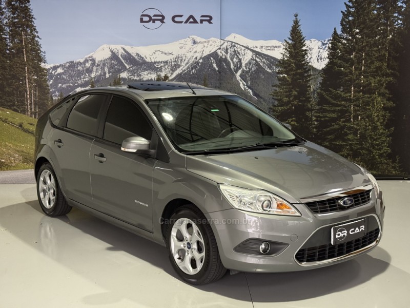 FOCUS 2.0 TITANIUM 16V FLEX 4P AUTOMÁTICO - 2013 - GARIBALDI