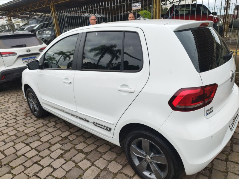 FOX 1.6 CONNECT 8V FLEX 4P MANUAL - 2020 - VERANóPOLIS
