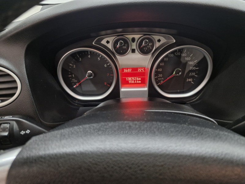 FOCUS 2.0 S SEDAN 16V FLEX 4P AUTOMÁTICO - 2013 - CAXIAS DO SUL