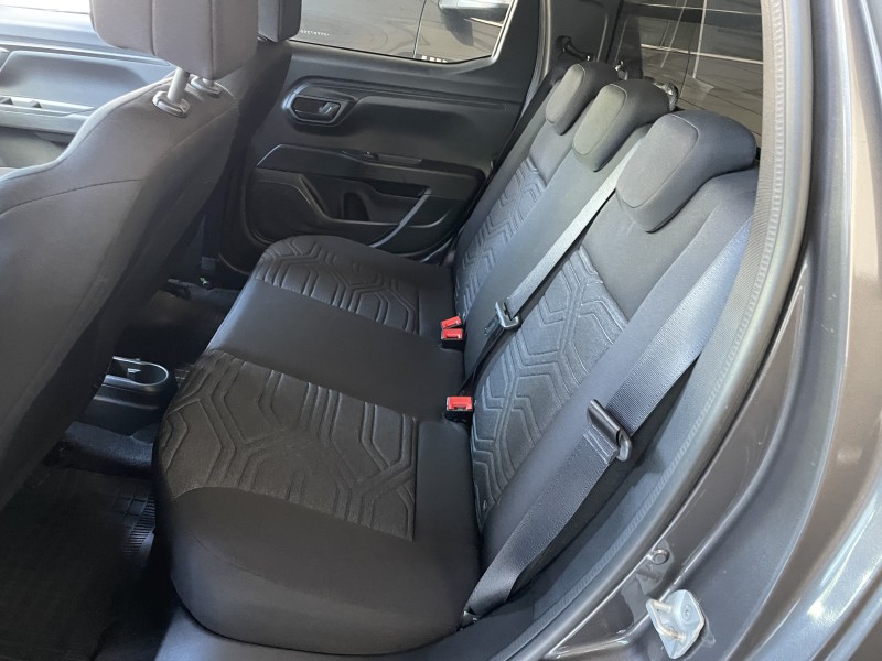 STRADA 1.3 FIRE FREEDOM 8V CD FLEX 4P MANUAL - 2025 - CAXIAS DO SUL