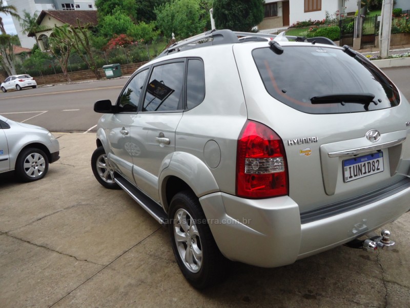 TUCSON 2.0 MPFI GLS 16V 143CV 2WD GASOLINA 4P AUTOMÁTICO - 2013 - SANTA CLARA DO SUL