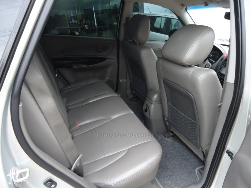 TUCSON 2.0 MPFI GLS 16V 143CV 2WD GASOLINA 4P AUTOMÁTICO - 2013 - SANTA CLARA DO SUL