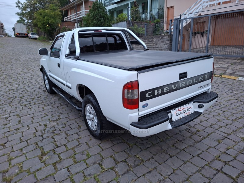 S10 2.8 4X2 CS 12V TURBO INTERCOOLER DIESEL 2P MANUAL - 2003 - BENTO GONçALVES