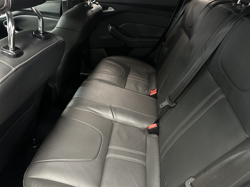FOCUS 2.0 SE HATCH 16V FLEX 4P AUTO - 2015 - CAXIAS DO SUL
