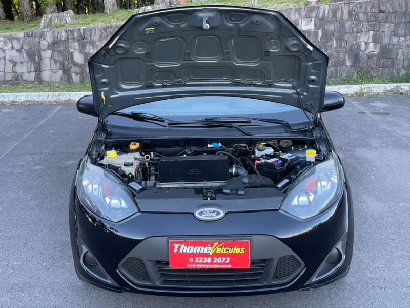 FIESTA 1.0 ROCAM SE 8V FLEX 4P MANUAL - 2014 - CAXIAS DO SUL
