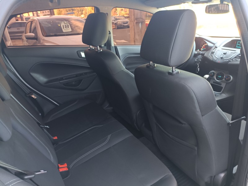 FIESTA 1.6 SEL STYLE HATCH 16V FLEX 4P MANUAL - 2017 - BOM PRINCíPIO