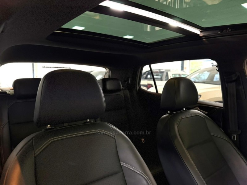 T-CROSS 1.4 HIGHLINE TSI 16V FLEX 4P AUTOMÁTICO - 2022 - SãO LEOPOLDO