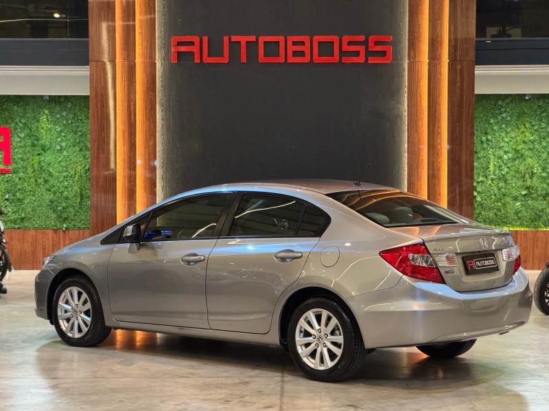 CIVIC 1.8 LXS 16V GASOLINA 4P MANUAL - 2014 - NOVO HAMBURGO