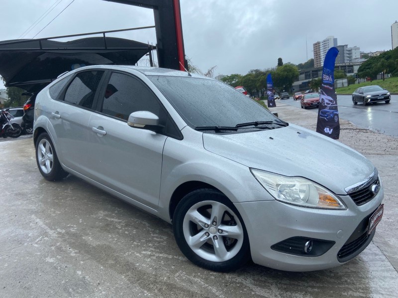 focus 1.6 s 16v flex 4p manual 2011 caxias do sul