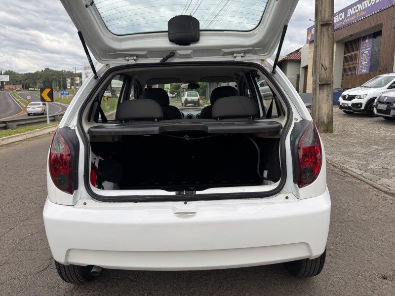 CELTA 1.0 MPFI LT 8V FLEX 4P MANUAL - 2014 - DOIS IRMãOS