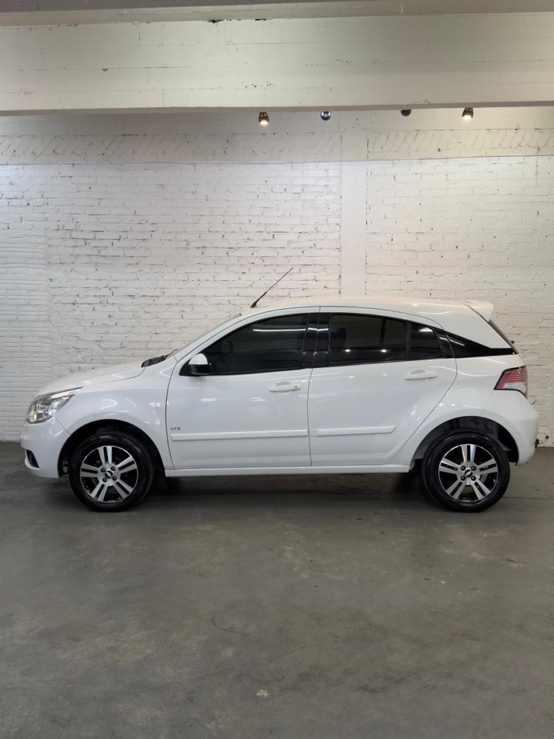 AGILE 1.4 MPFI LTZ 8V FLEX 4P MANUAL - 2011 - CAXIAS DO SUL