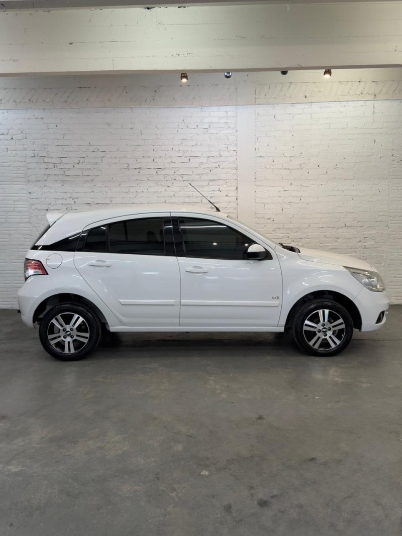 AGILE 1.4 MPFI LTZ 8V FLEX 4P MANUAL - 2011 - CAXIAS DO SUL