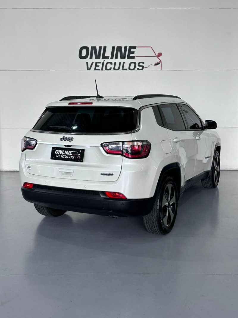 COMPASS 2.0 16V FLEX LONGITUDE AUTOMÁTICO - 2018 - FARROUPILHA